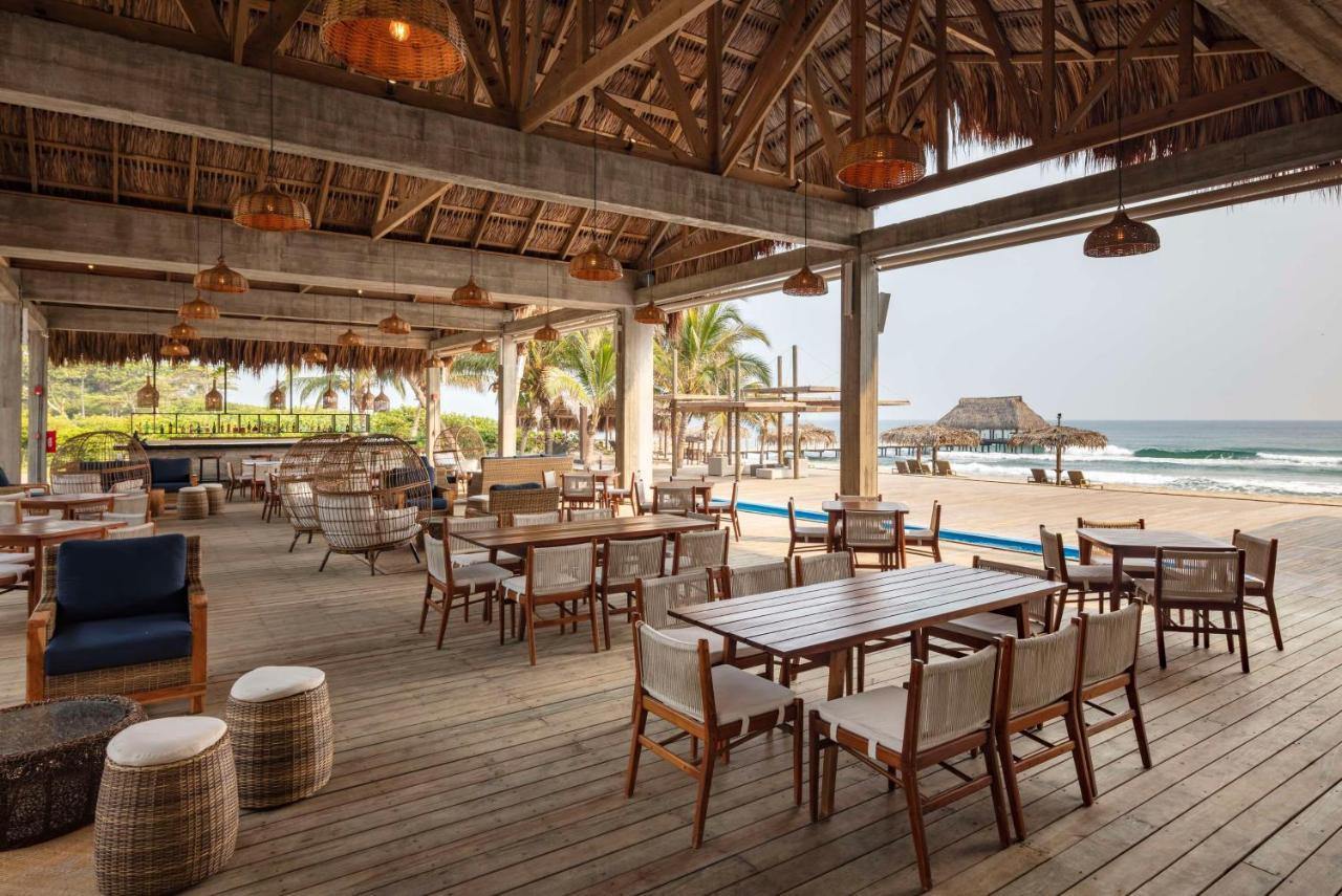 Indura Beach & Golf Resort Curio Collection By Hilton テラ エクステリア 写真