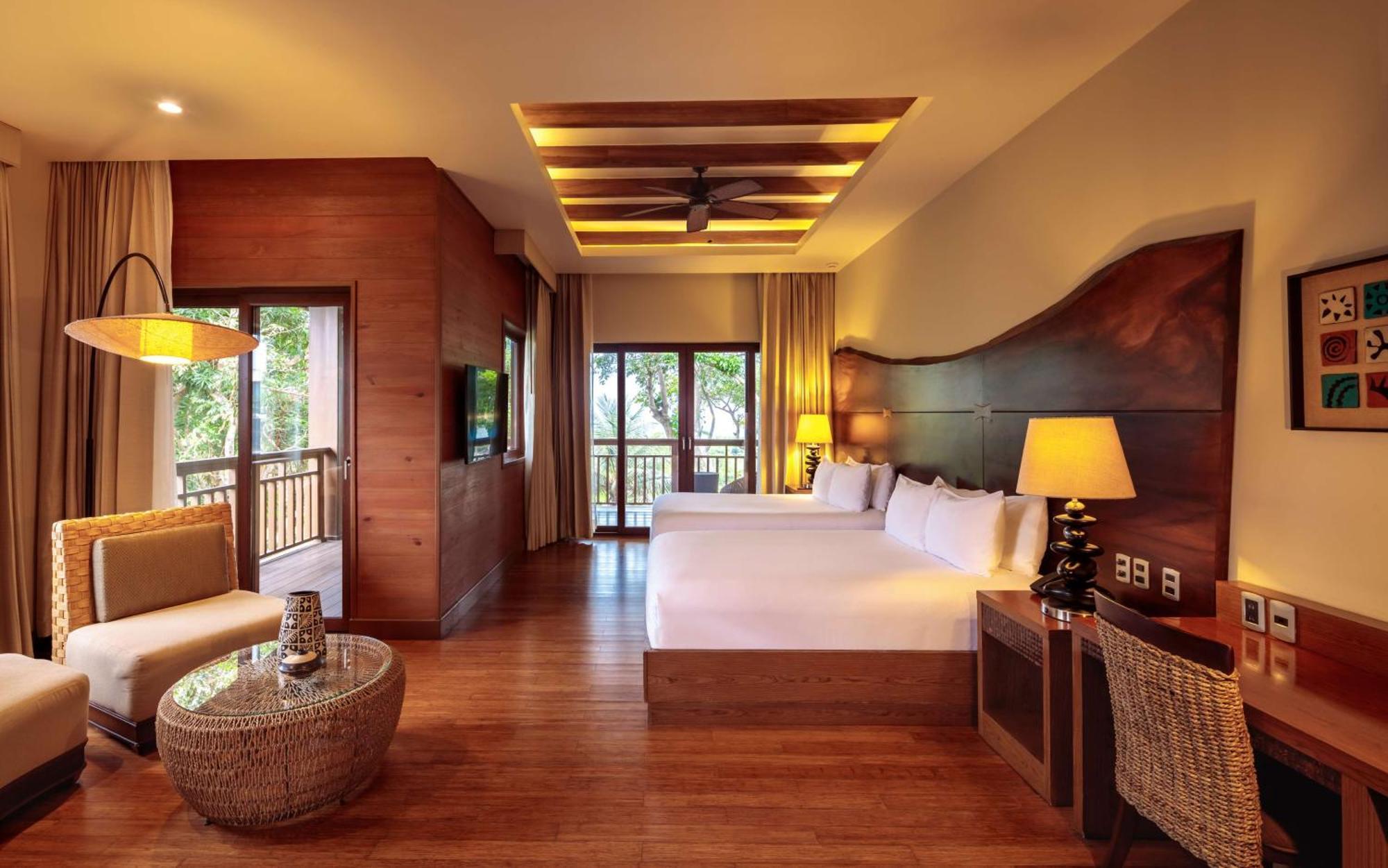Indura Beach & Golf Resort Curio Collection By Hilton テラ エクステリア 写真
